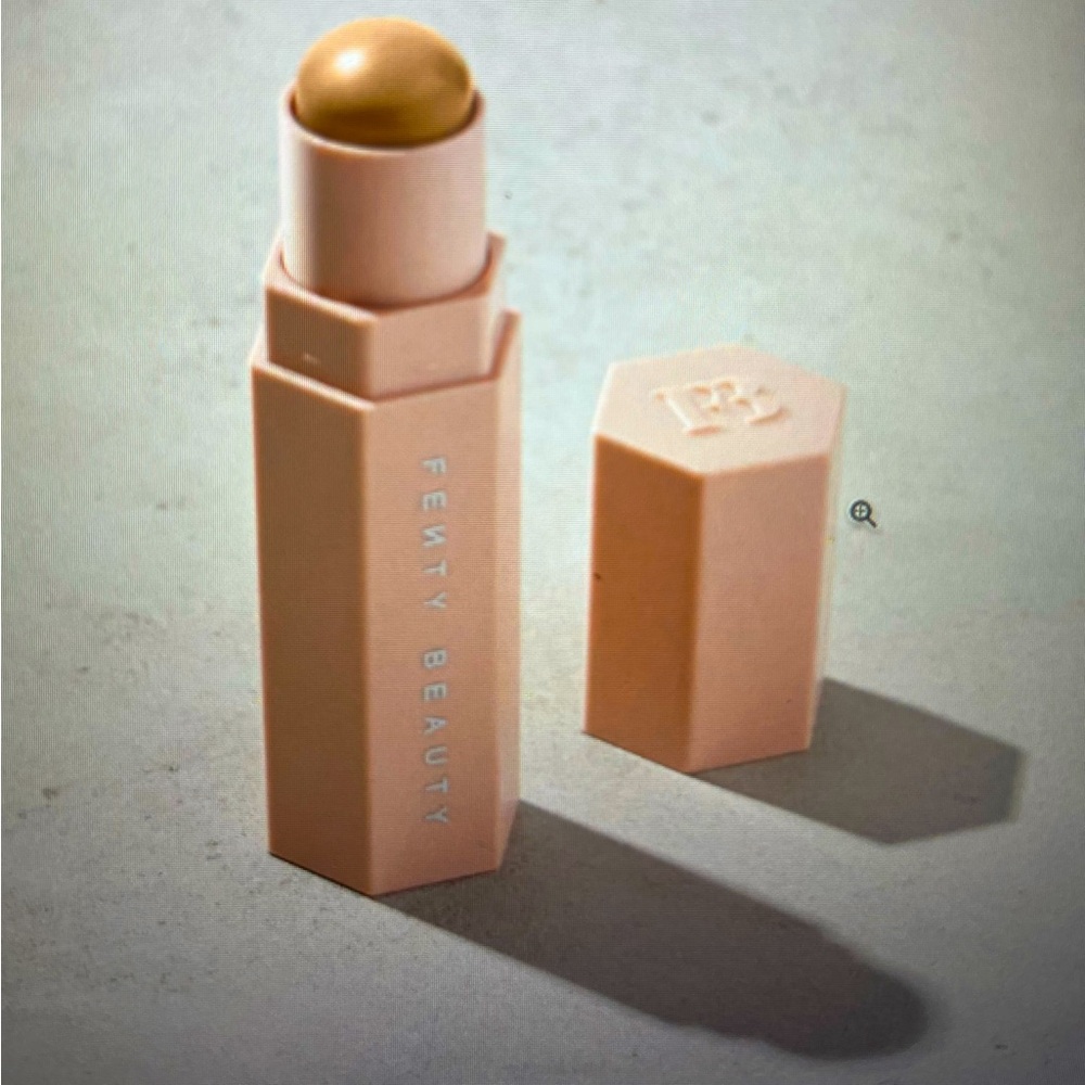 Fenty contour stick